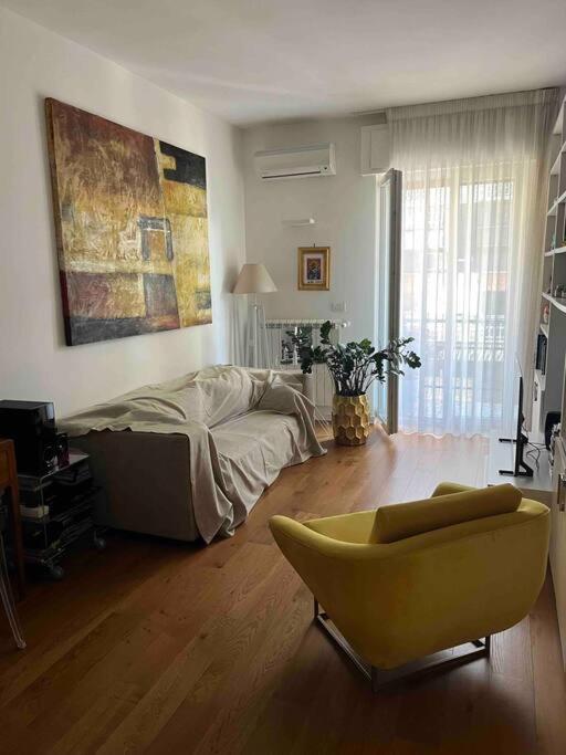 Umbertina Apartment Bari Exterior photo